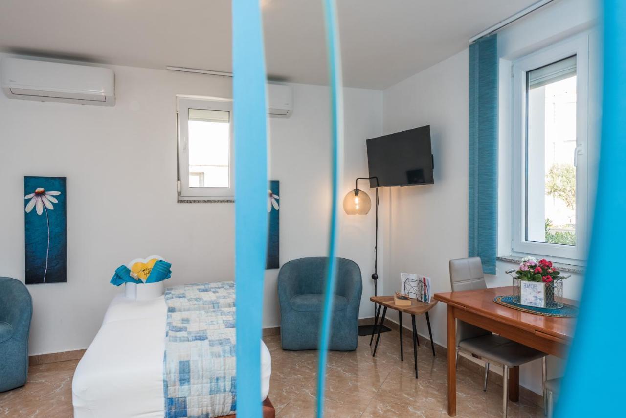 Apartments Yellow 노바야 외부 사진